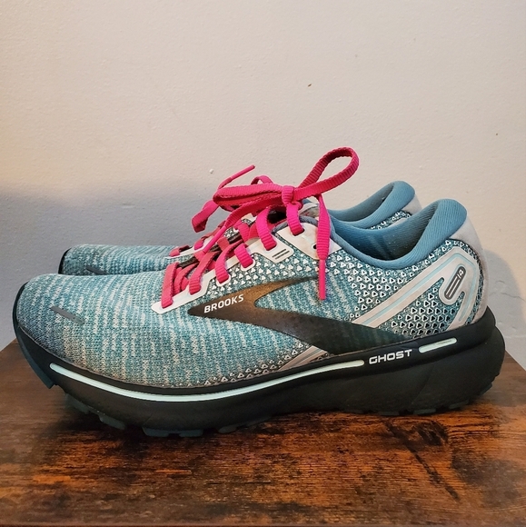 Brooks Shoes - Womens Brooks Ghost 14 Running Shoes Size 8.5